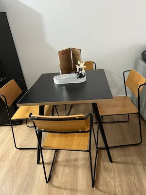 Clean kitchen table image of previous work in Birmingham, West Midlands