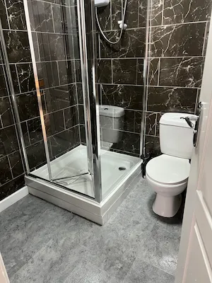 Second clean bathroom image of previous work in Birmingham, West Midlands